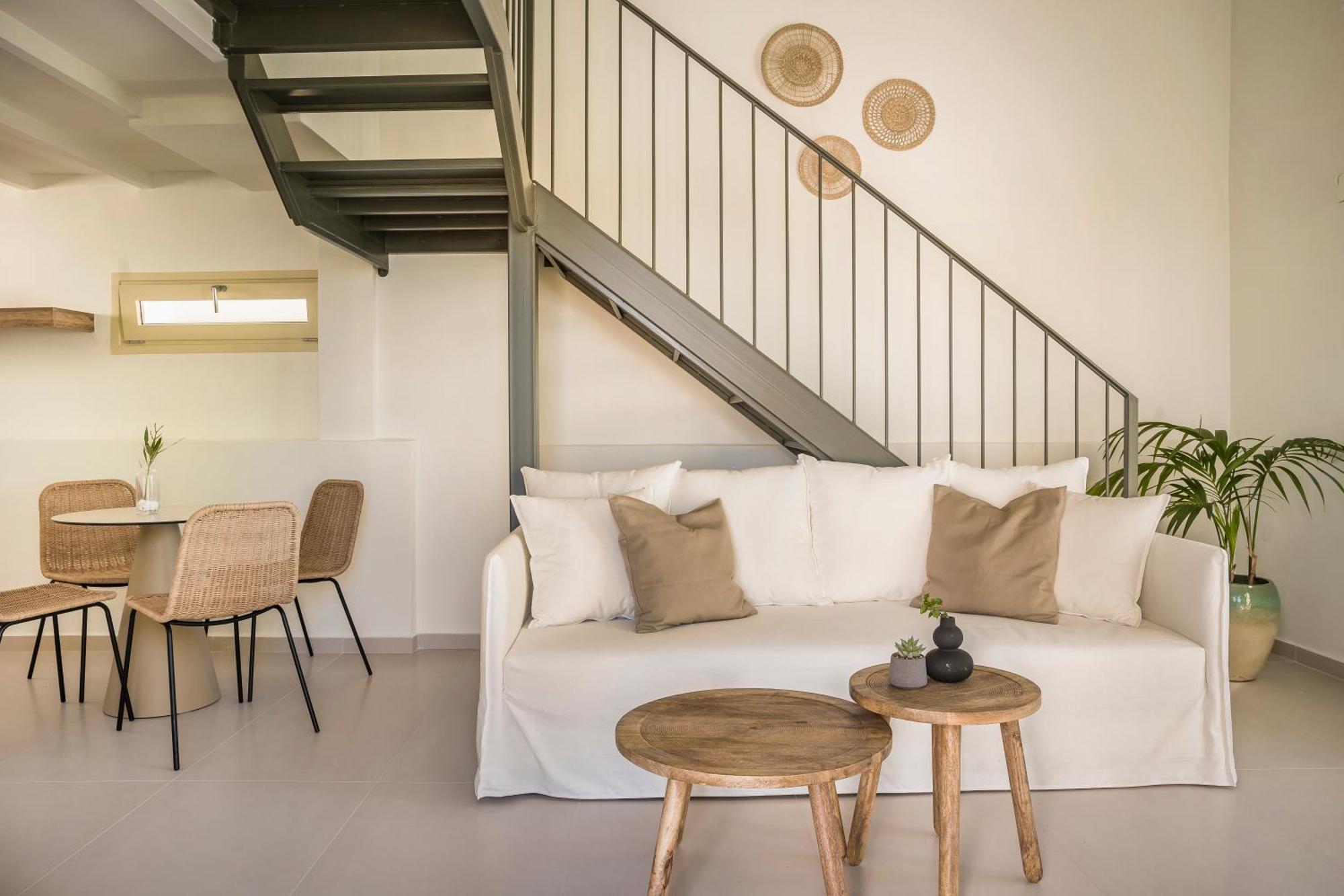 360ᵒ Residences Khelmáta Екстериор снимка