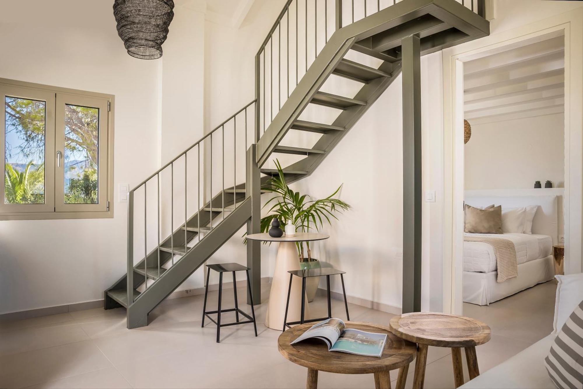 360ᵒ Residences Khelmáta Екстериор снимка