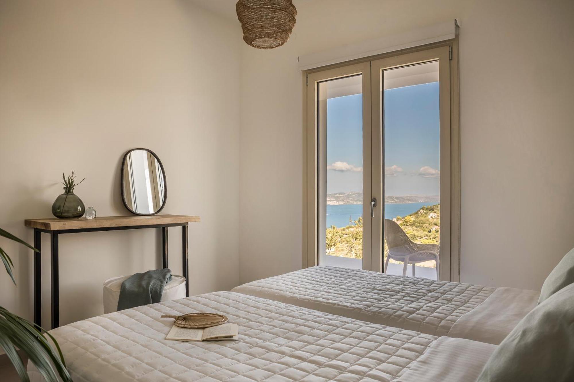 360ᵒ Residences Khelmáta Екстериор снимка