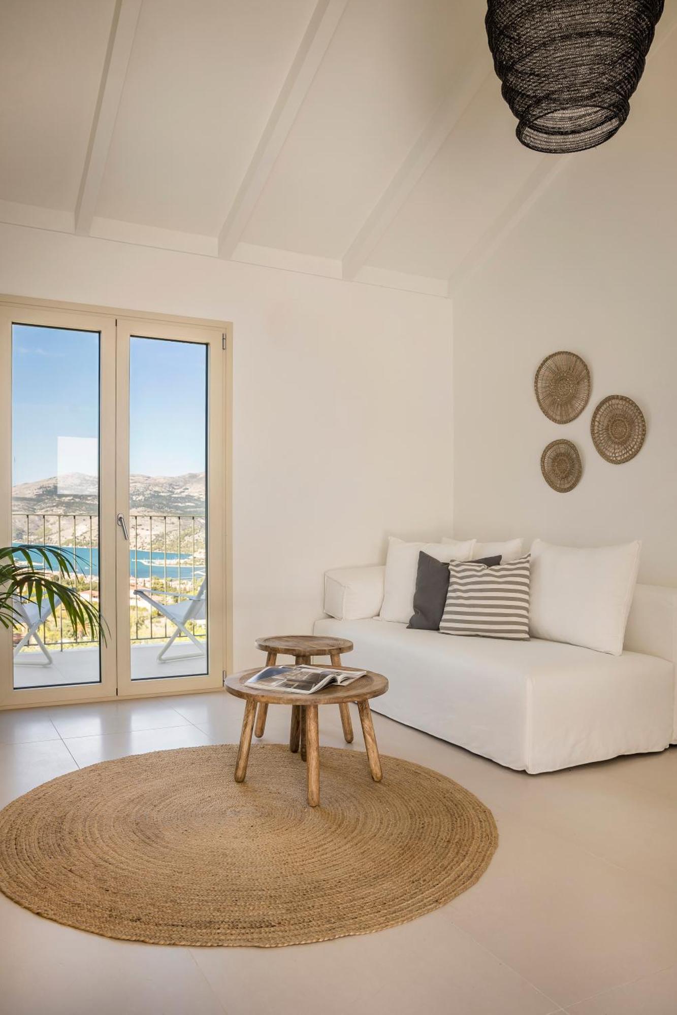 360ᵒ Residences Khelmáta Екстериор снимка